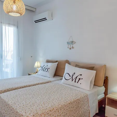 Dimitras Luxus House *