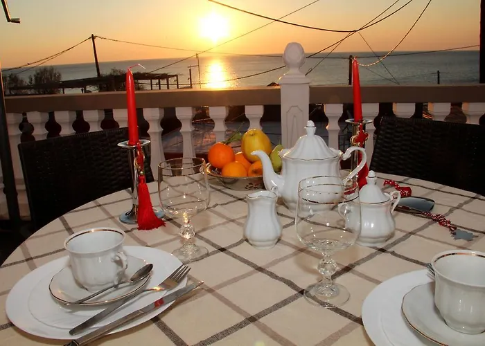 Dimitras Luxus House