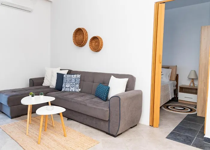 Dimitras Luxus House * أرخانجلوس